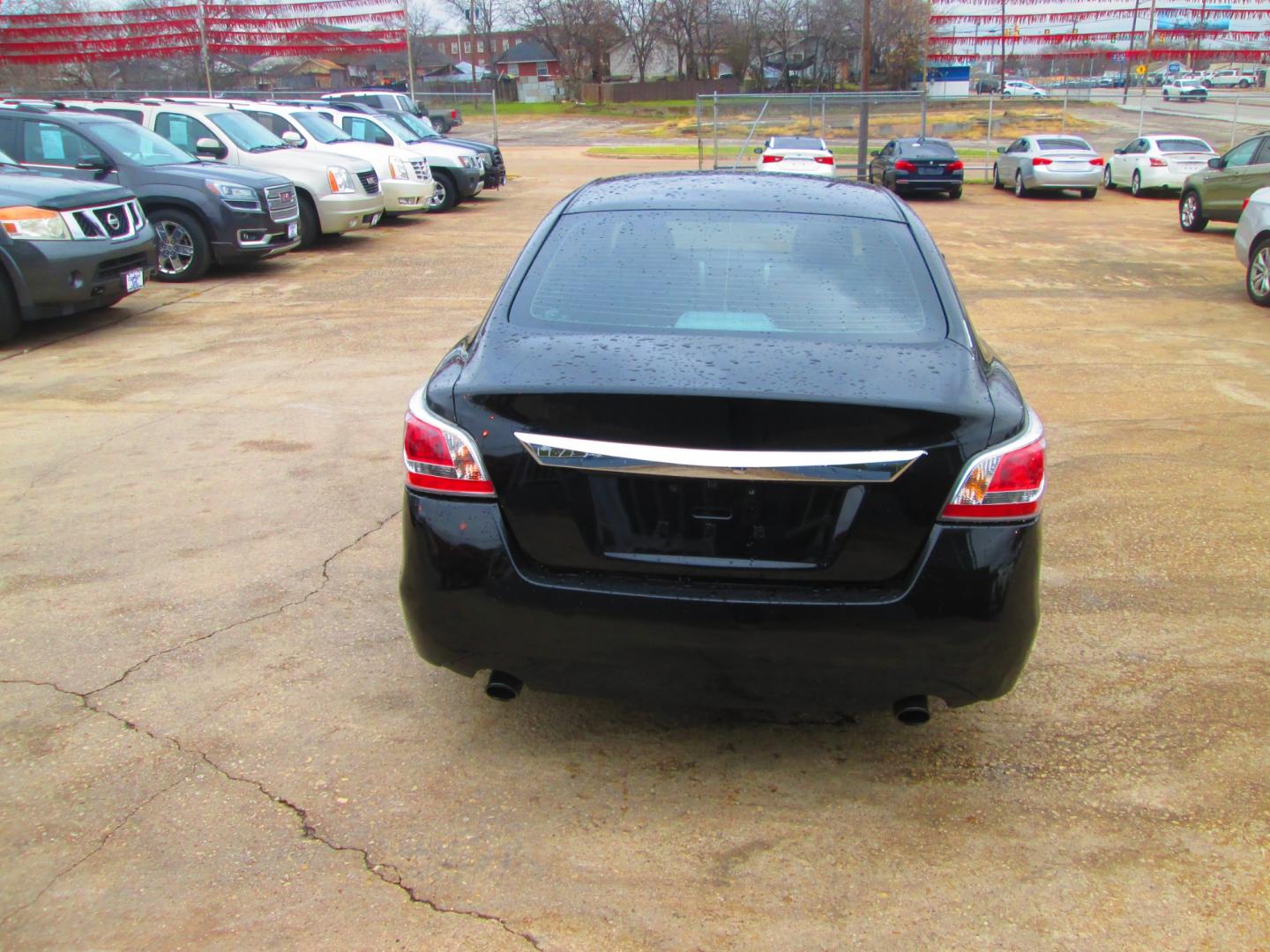 2015 BLACK /BLACK Nissan Altima 2.5 S (1N4AL3AP2FC) with an 2.5L L4 DOHC 16V engine, Continuously Variable Transmission transmission, located at 1815 NE 28th St., Fort Worth, TX, 76106, (817) 625-6251, 32.795582, -97.333069 - Photo#5